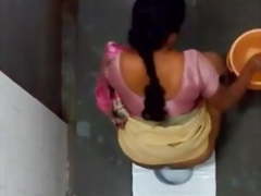 Desi Aunty Sex - Pissing Free Videos #1 - peeing, piss, pee - 37